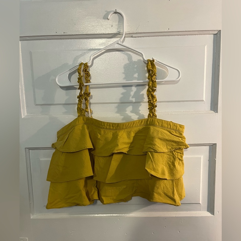 Yellow flowy sleeveless tiered crop top